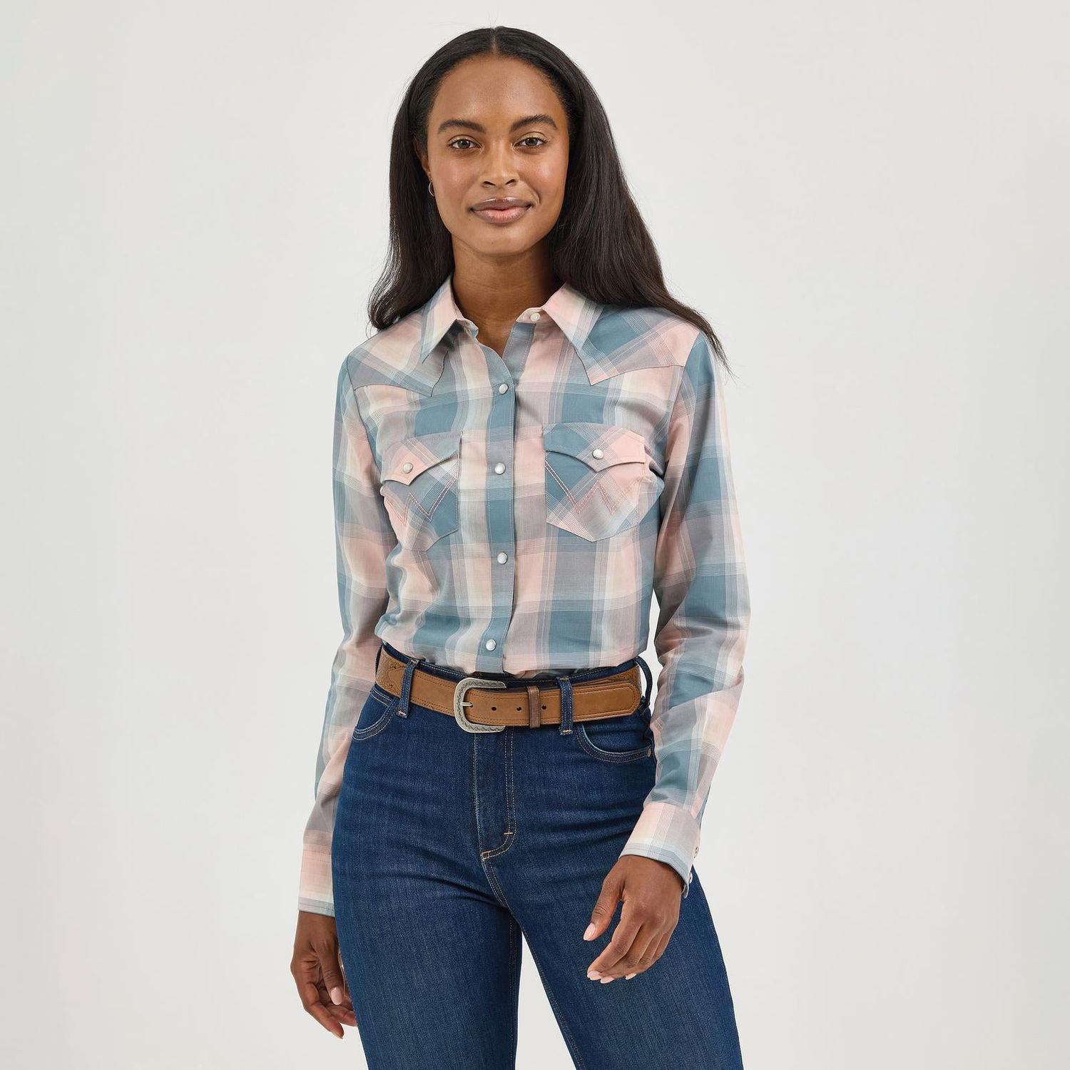 Wrangler Women's Long Sleeve Essential Shirt- Pink