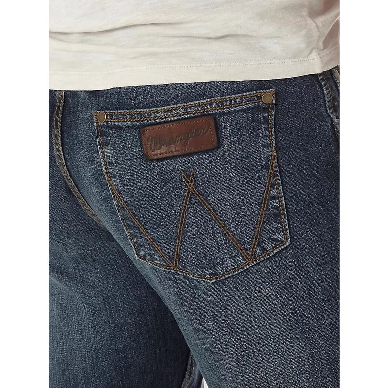 Wrangler Men's Retro Slim Straight Jeans - Bozeman