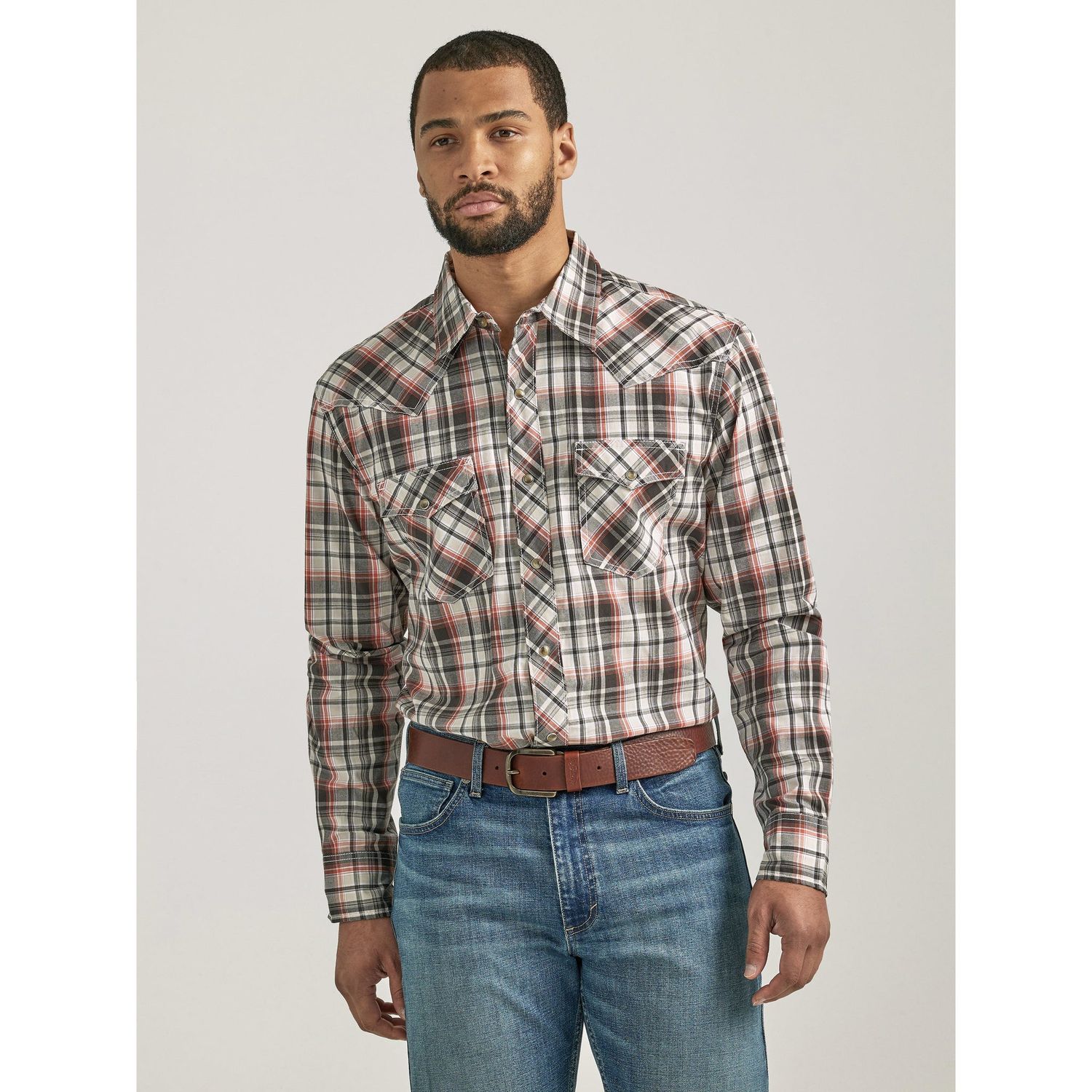 Wrangler Men's 20X Competition Advanced Comfort Long Sleeve Classic Fit Shirt - Brown