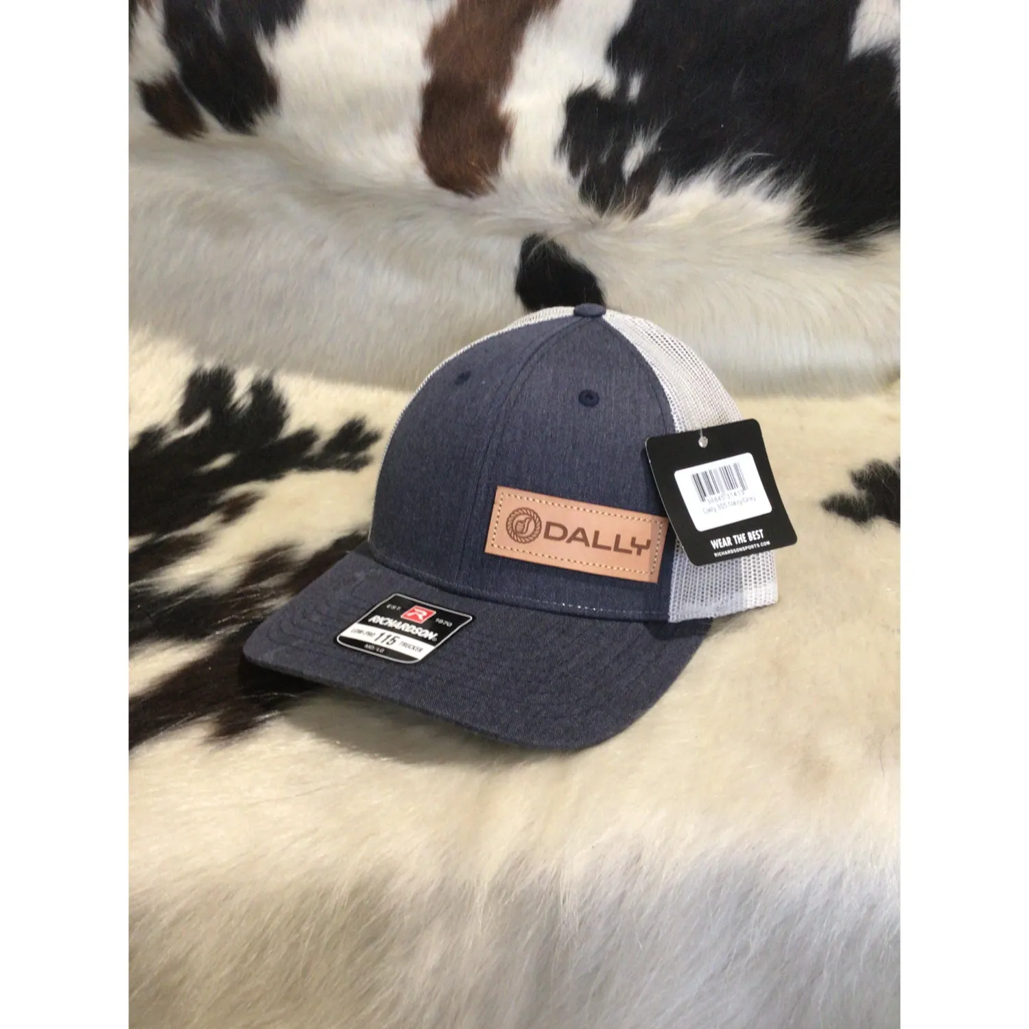 Dally Up 350 Caps Dally Logo Patch, Color: black-silver