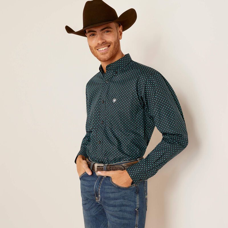 Ariat Men's Benson Fitted Long Sleeve Shirt - Black