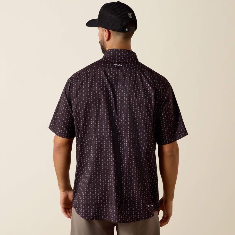 Ariat Men's Printed VentTEK Classic Fit Short Sleeve Shirt - Rhubarb Red
