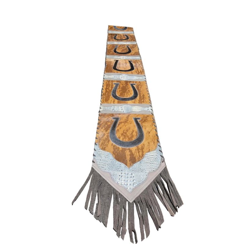 D2W Trading Table Runner Model 2 - Horse Shoe w Details, Fringes - Croc Tan