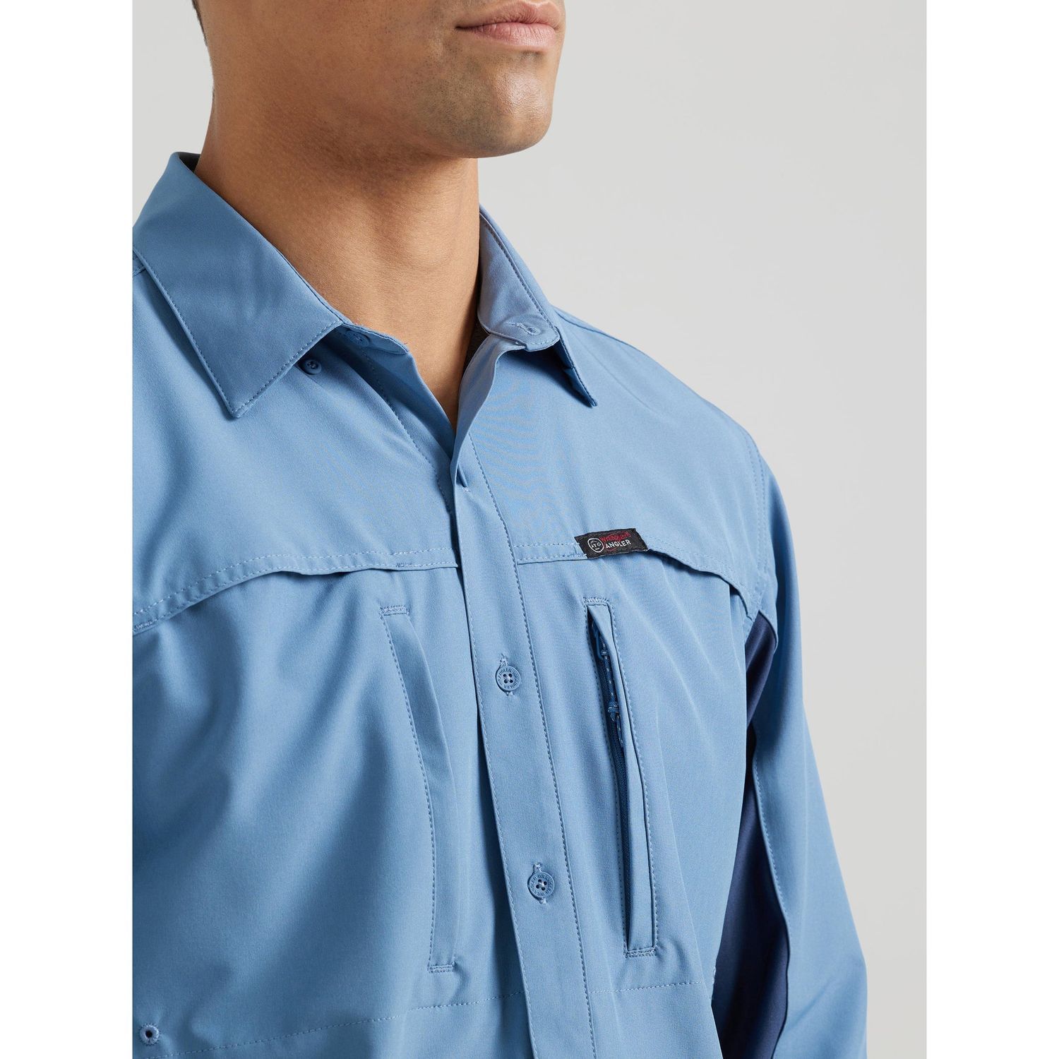 Wrangler Men's ATG Long Sleeve Valley Lake Shirt - Monument - 112346440