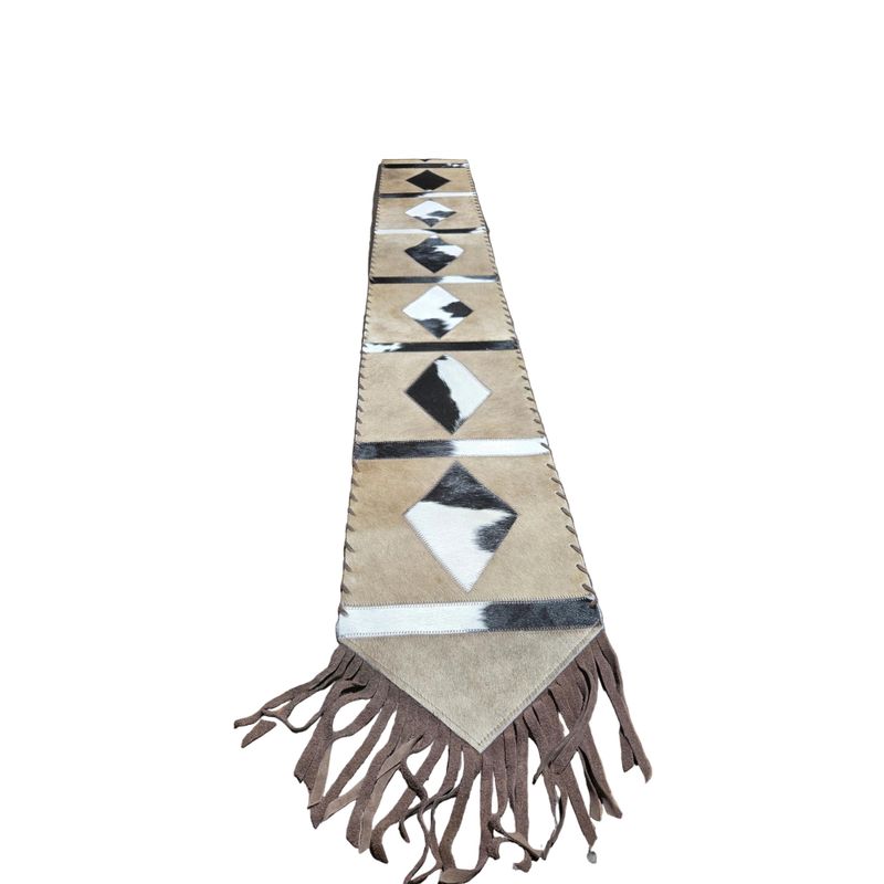 D2W Trading Table Runner Model 1 - Diamonds w Fringes 8'