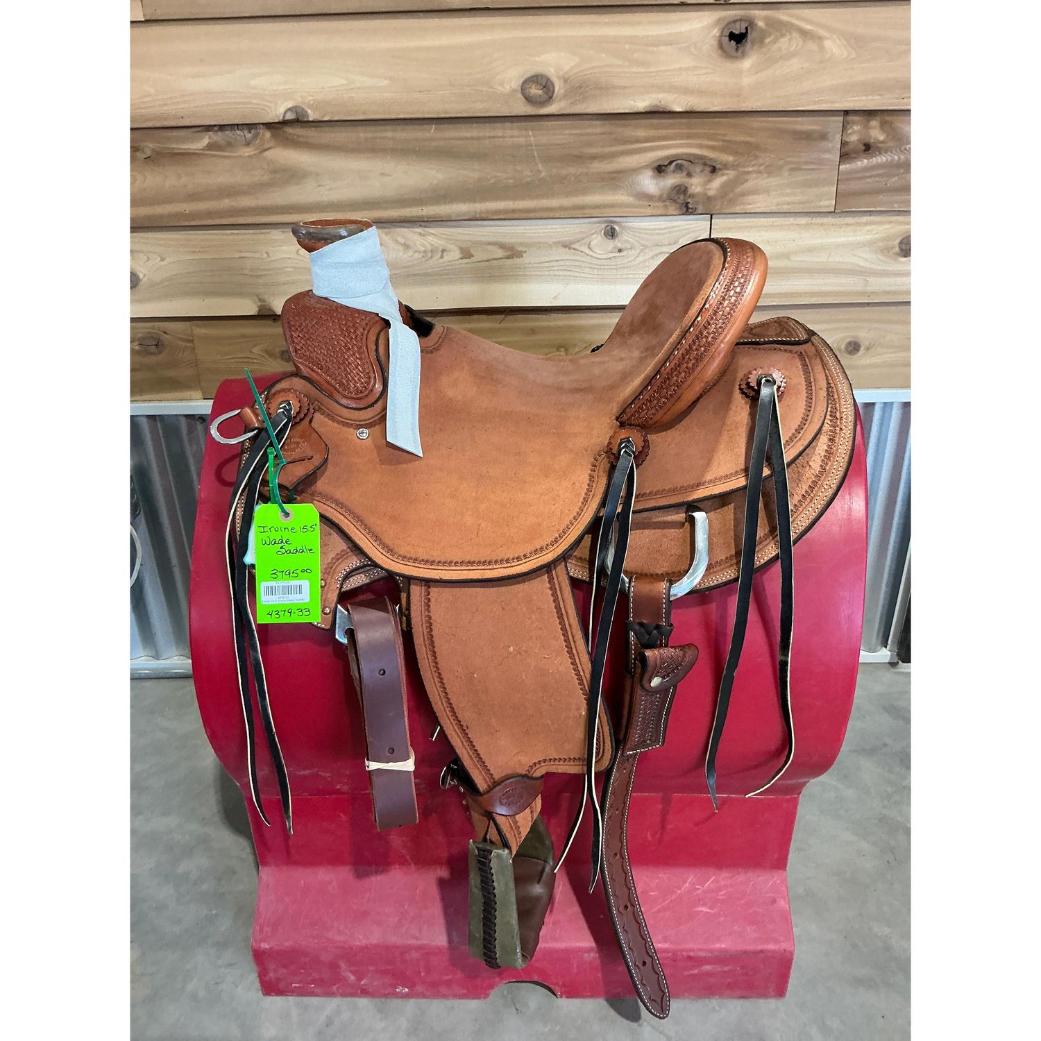 Irvine 15.5" Wade Saddle - 4379-33