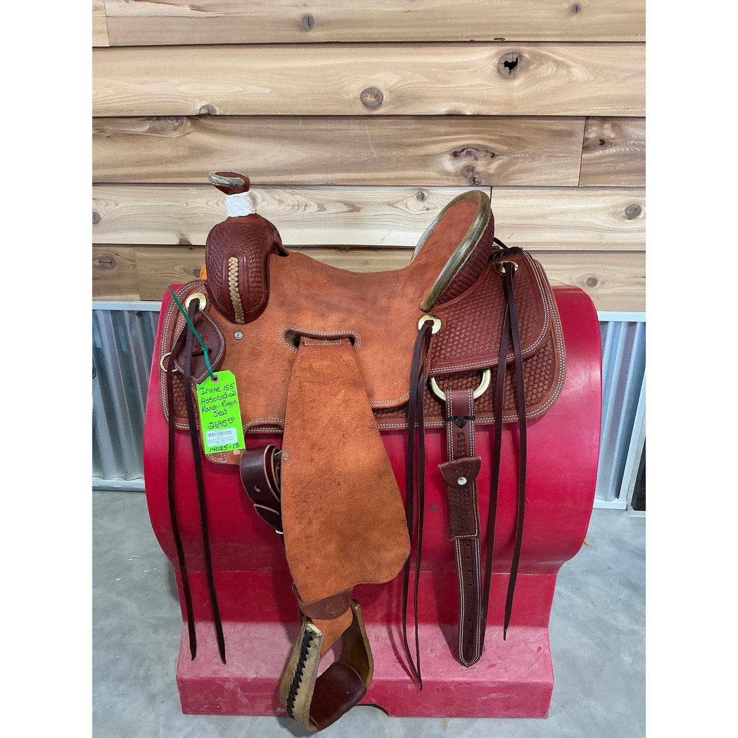 Irvine 15.5" Association Ranch Saddle- Riggin Seat 1/2 Tooled Chocolate