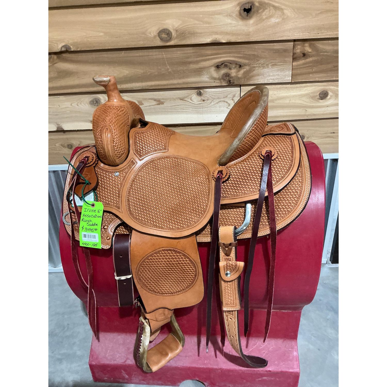 Irvine 16" Association Ranch Saddle - 4400-125