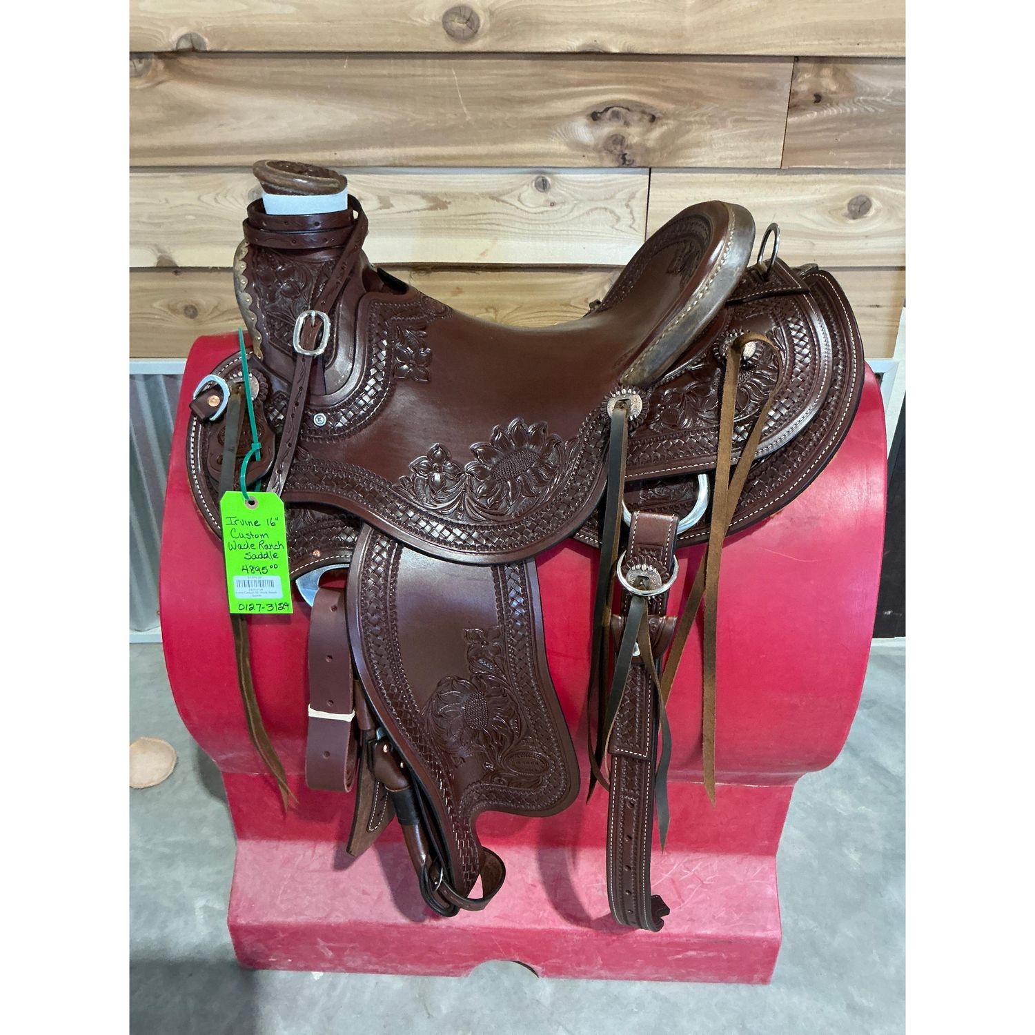 Irvine Custom 16" Wade Ranch Saddle - 0127-3124