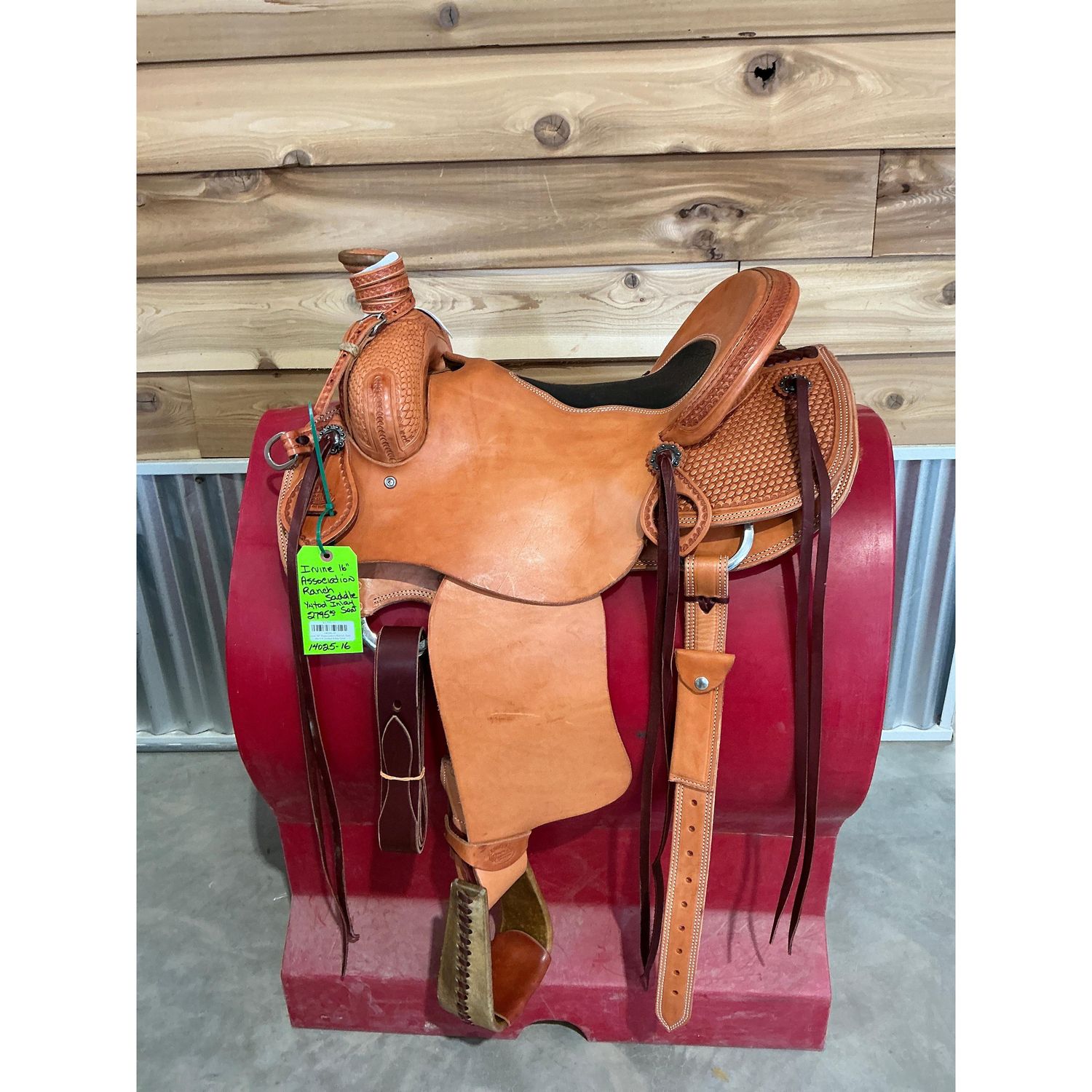 Irvine 16" Association Ranch Saddle-1/4 Tooled Inlay Seat