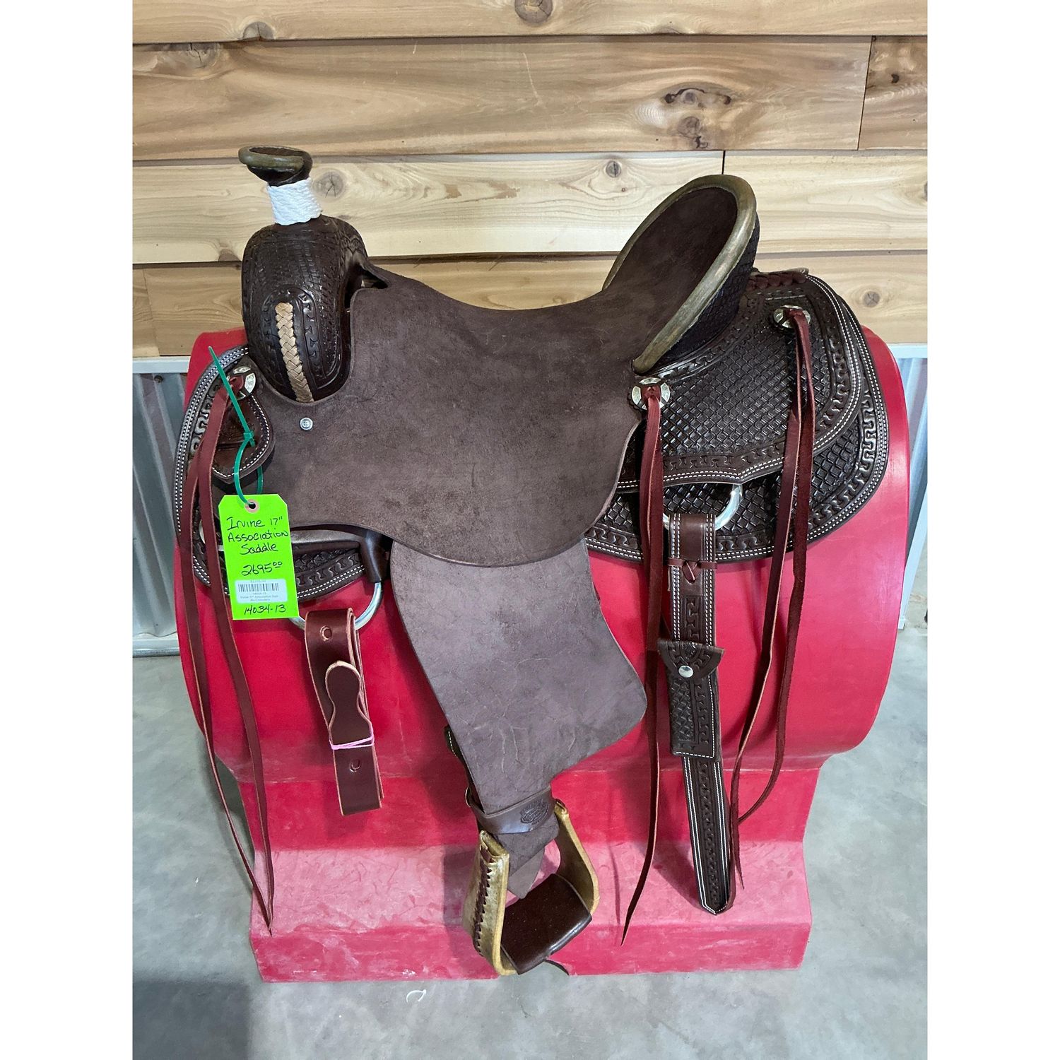 Irvine 17" Association Saddle-Chocolate