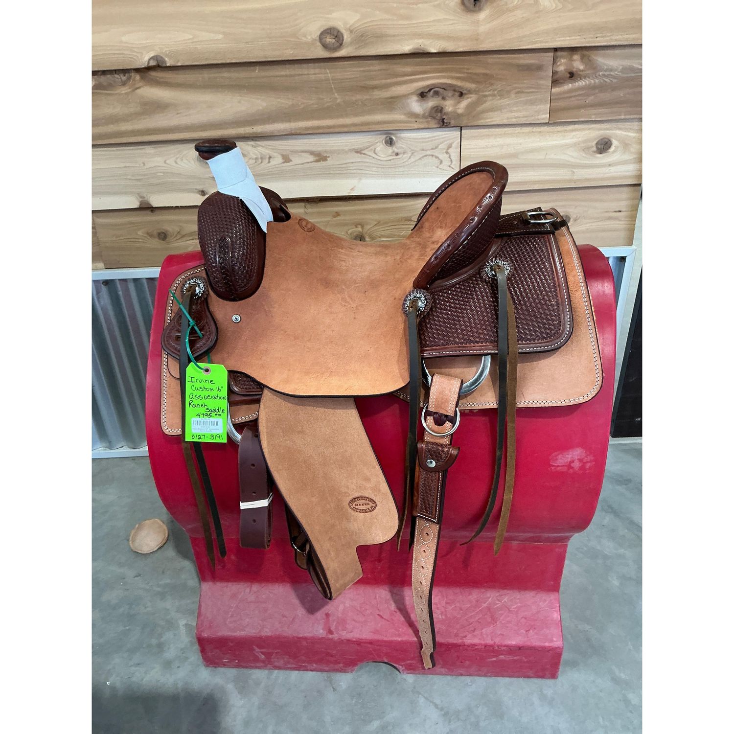 Irvine Custom 16" Association Ranch Saddle - 0127-3191