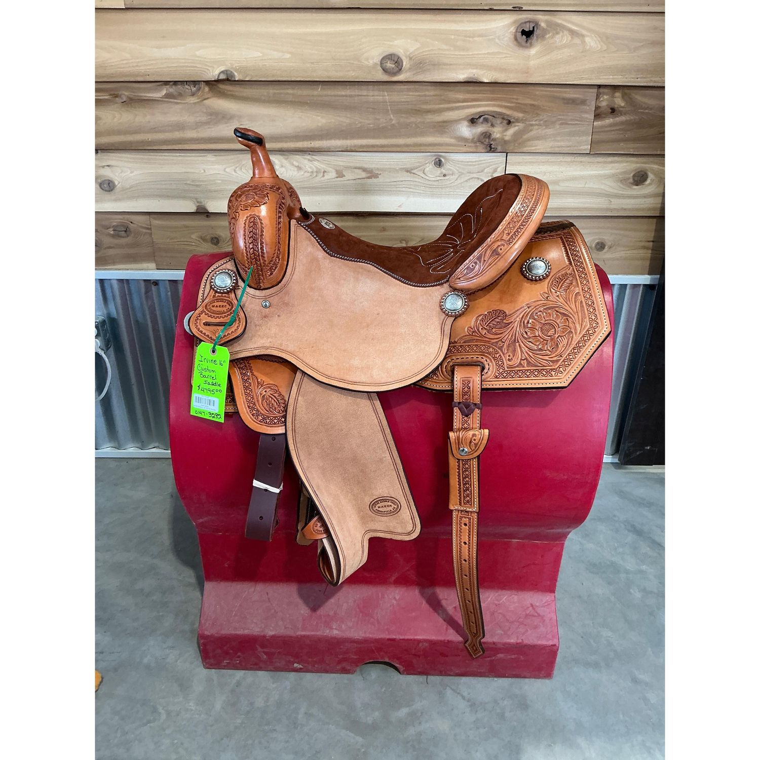Irvine Custom 16" Barrel Saddle