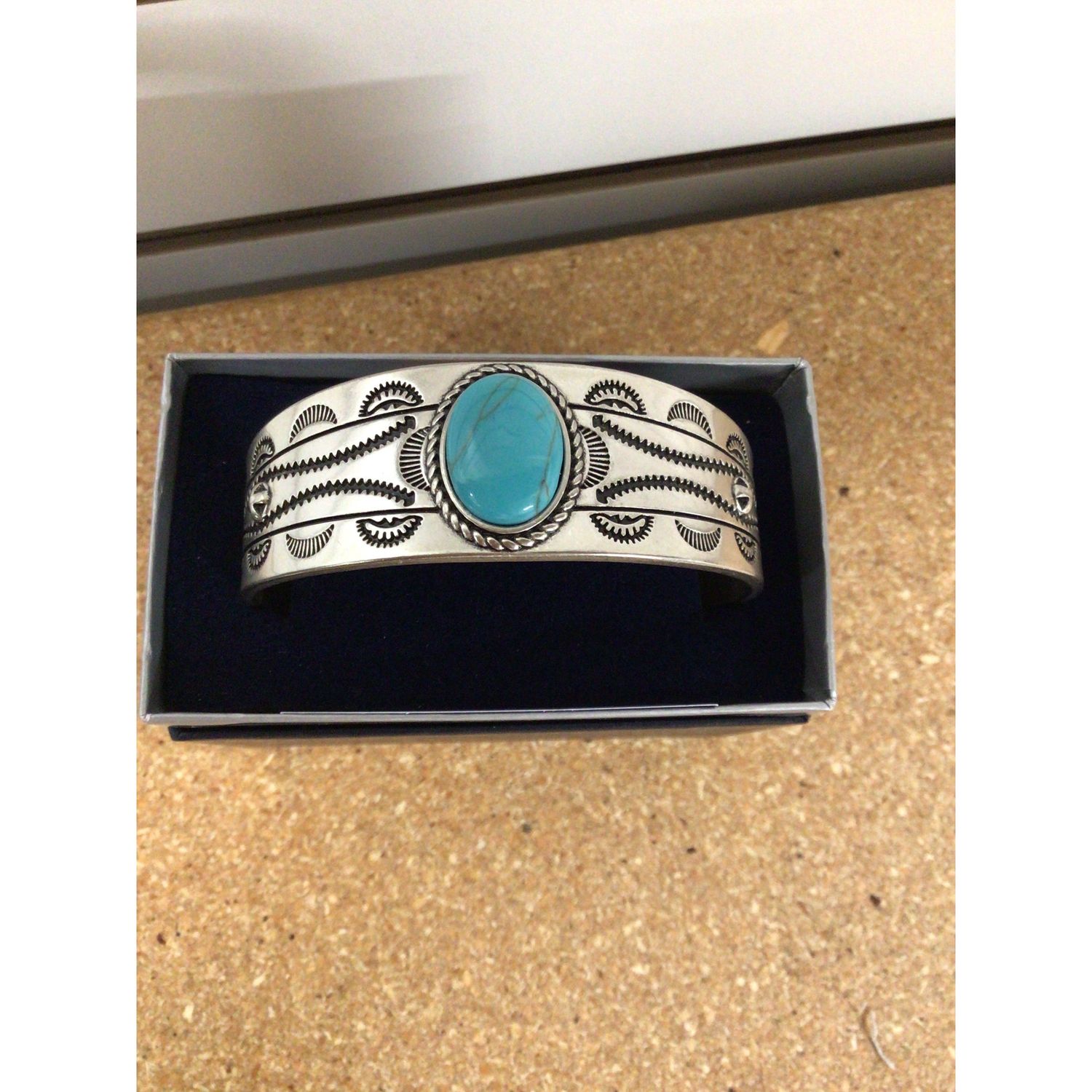 **Montana Silversmith Bracelet Into The Blue Turquoise