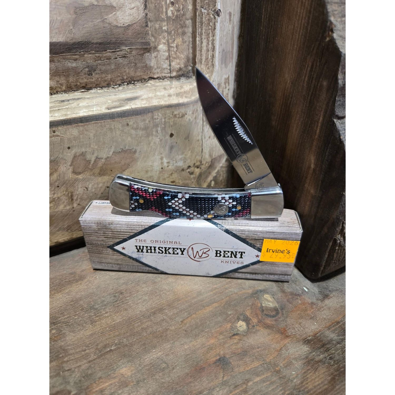 Whiskey Bent Black Diamond Bead Lock Pocket Knife