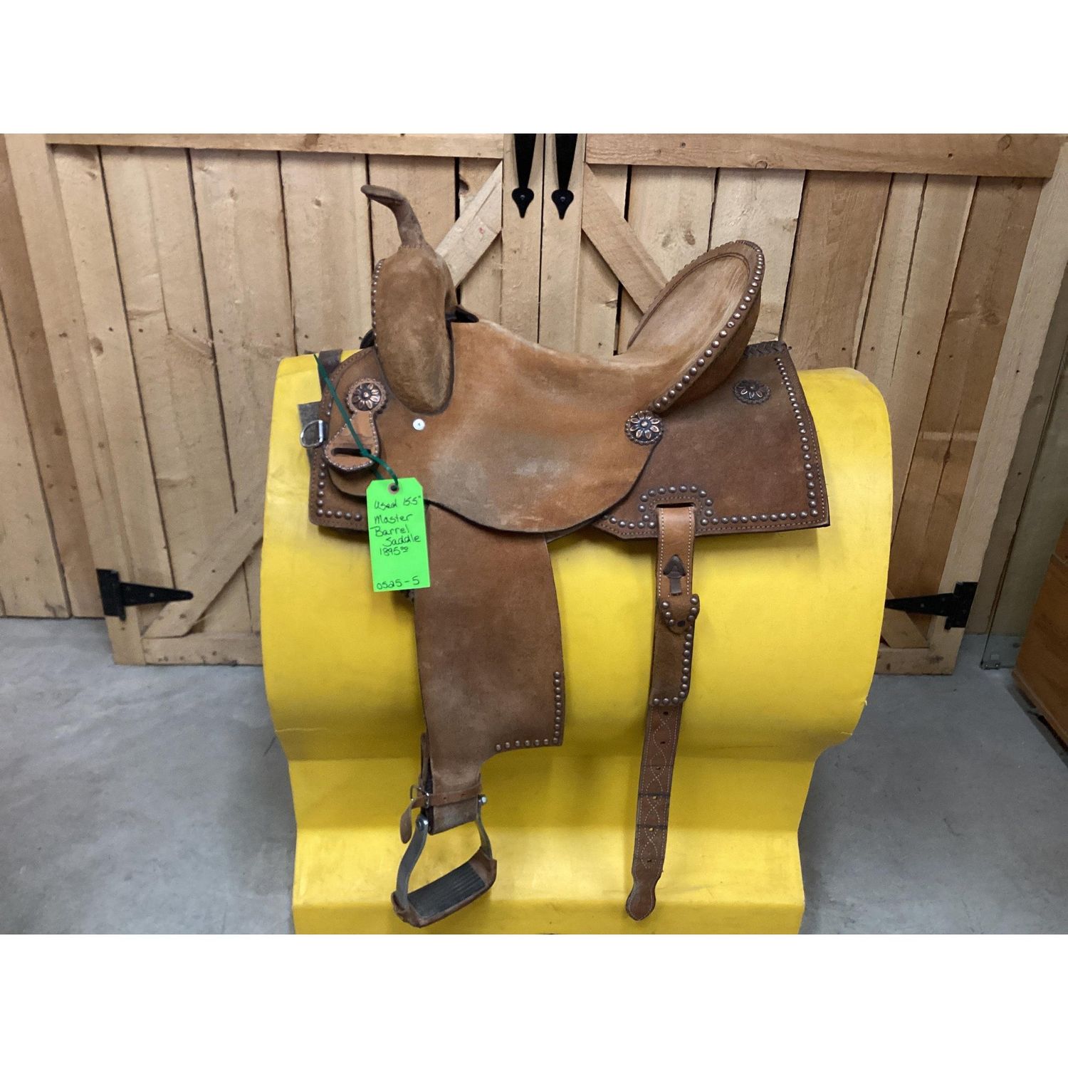 Used 15.5 Master Barrel Saddle
