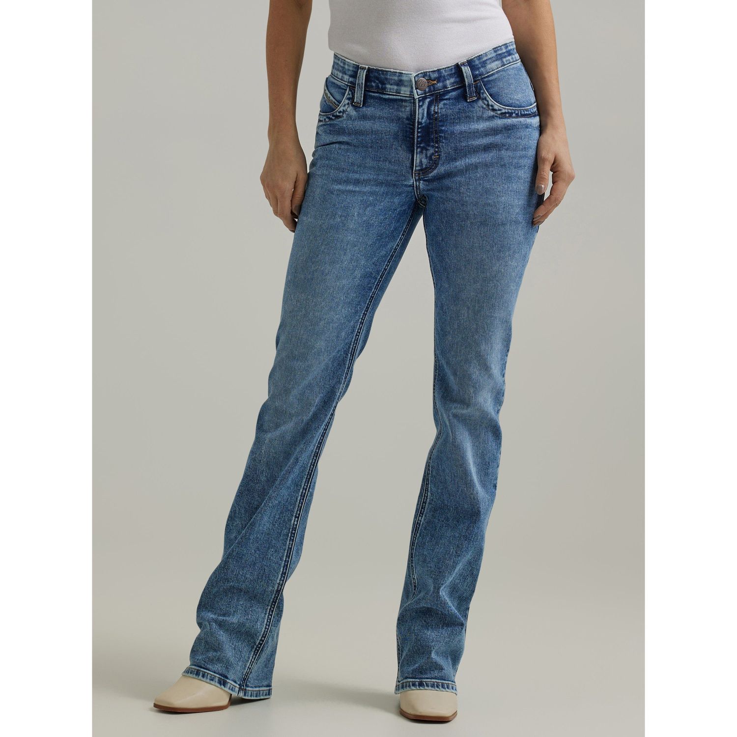 **Wrangler Women's Ultimate Riding Willow Trouser Jeans - Nadia**FINAL SALE**