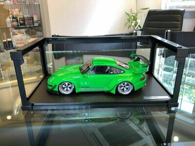 RWB 993 Green(IM) 1/18