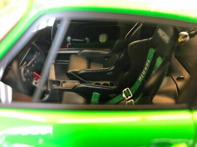 RWB 993 Green(IM) 1/18