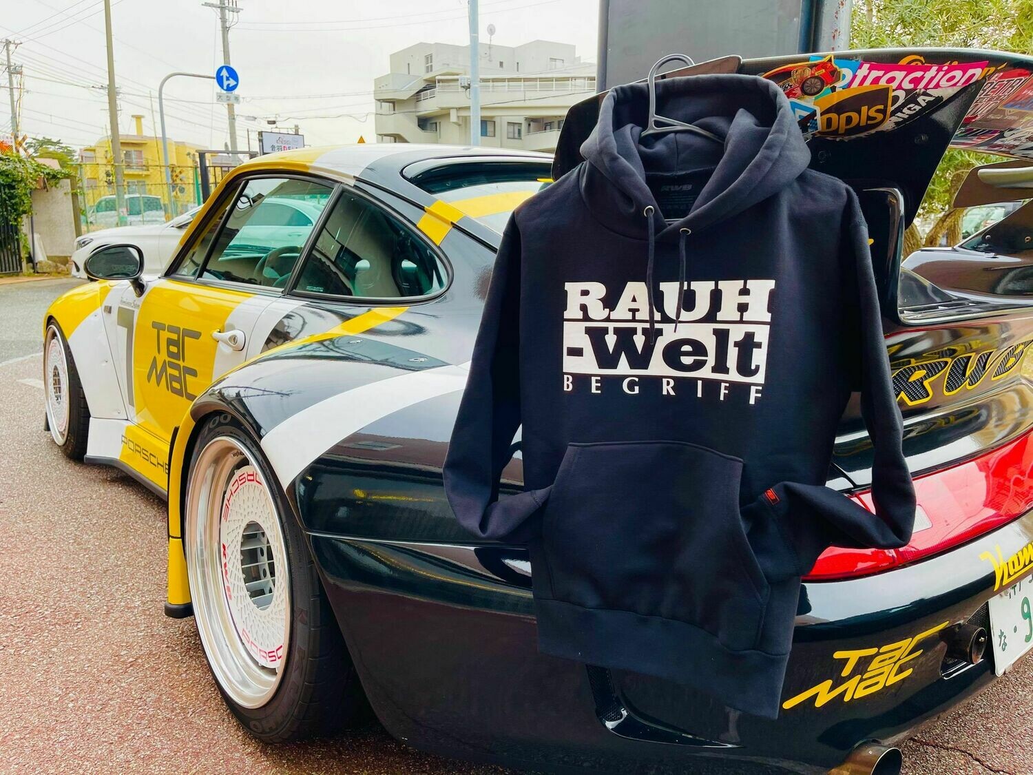 トップス JAPAN本拠地限定！！RWB☆HEAD QUARTERバージョン最新作パーカー