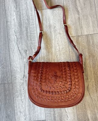 Kiva Large Crossbody - Chestnut