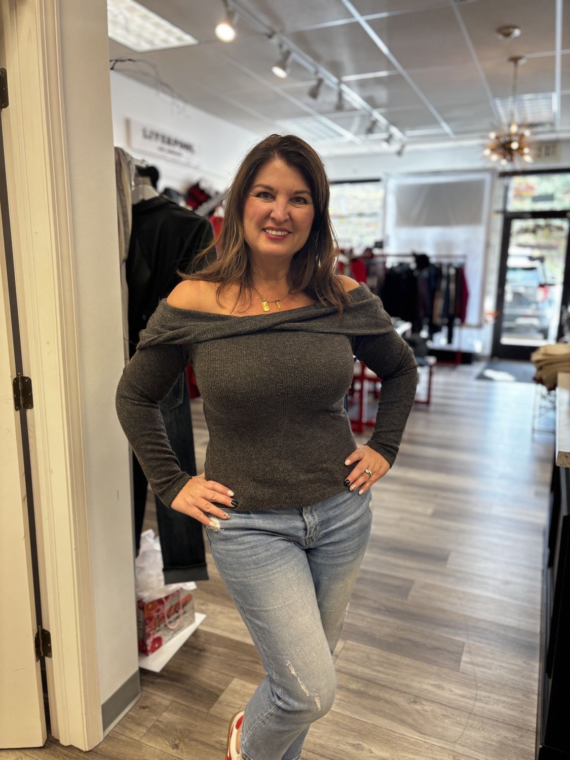 Off Shoulder Twist, Size: XSmall