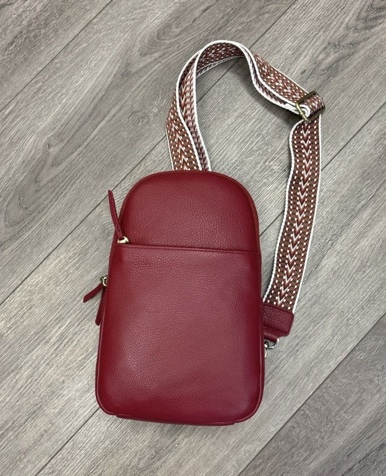 Cass Sling Bag - Wine