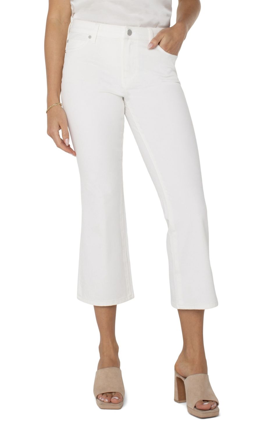 LP7028Q31 White Hannah Crop Flare - Petite Jeans, Size: 4