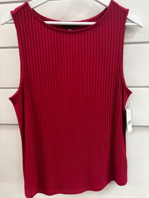 LM8747K61 Sleeveless Star Ruby Top