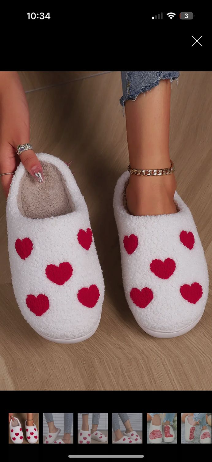 Heart Slippers - Size 8.5
