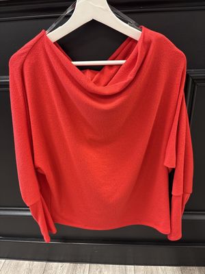 THE ANYWHERE TOP