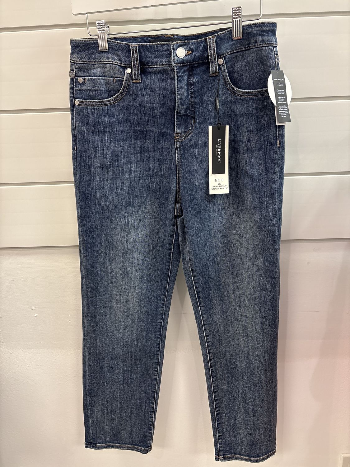 Liv Non Skinny Skinny, Size: 4