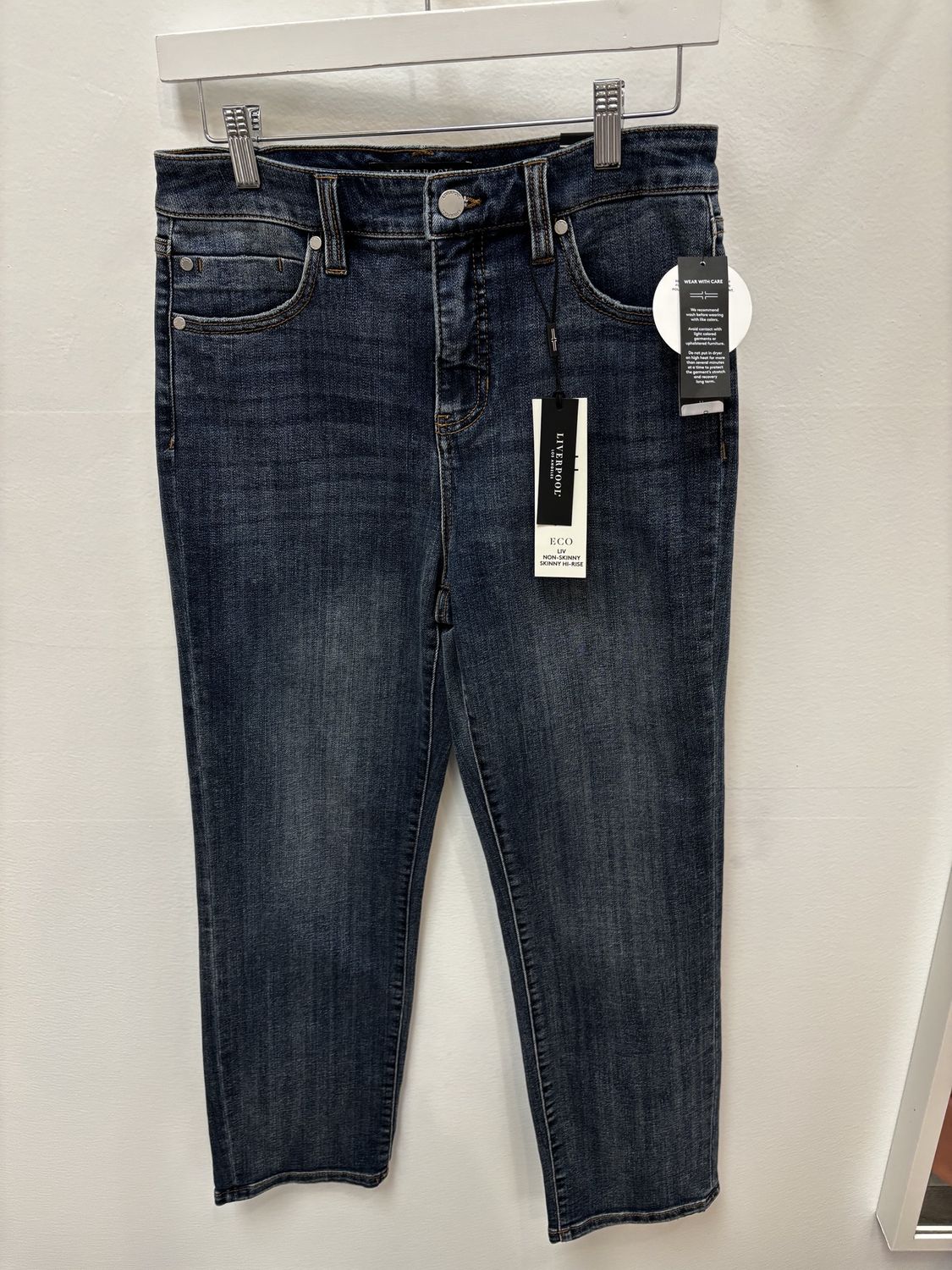 Liv Non-Skinny Skinny Hi-Rise Wells Color, Size: 4