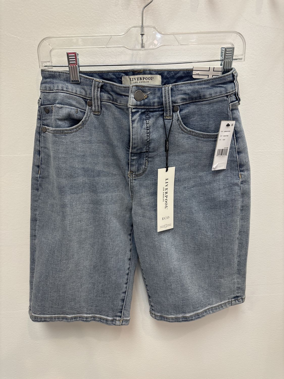 LM9347VPD Jean Shorts, Size: 4