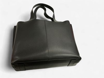 VIDA LARGE TOTE Black