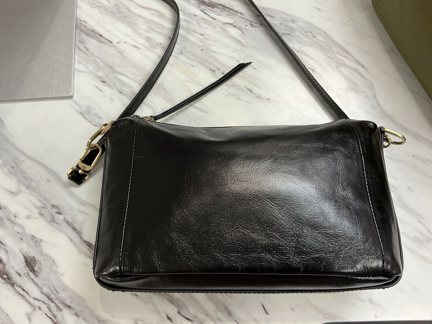 DARCY CARRY-ALL XBODY VI-BLK, Colour: Black