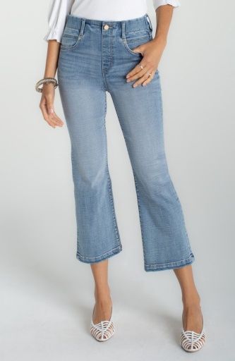 gia glider crop flare w/ tulip back slit, Size: 4
