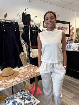 Oatmeal Sleeveless scuba top with zippers