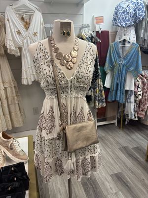 Cream sleeveless dress
