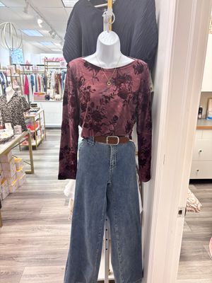 Flair wide leg pants with attached belt 31 inches