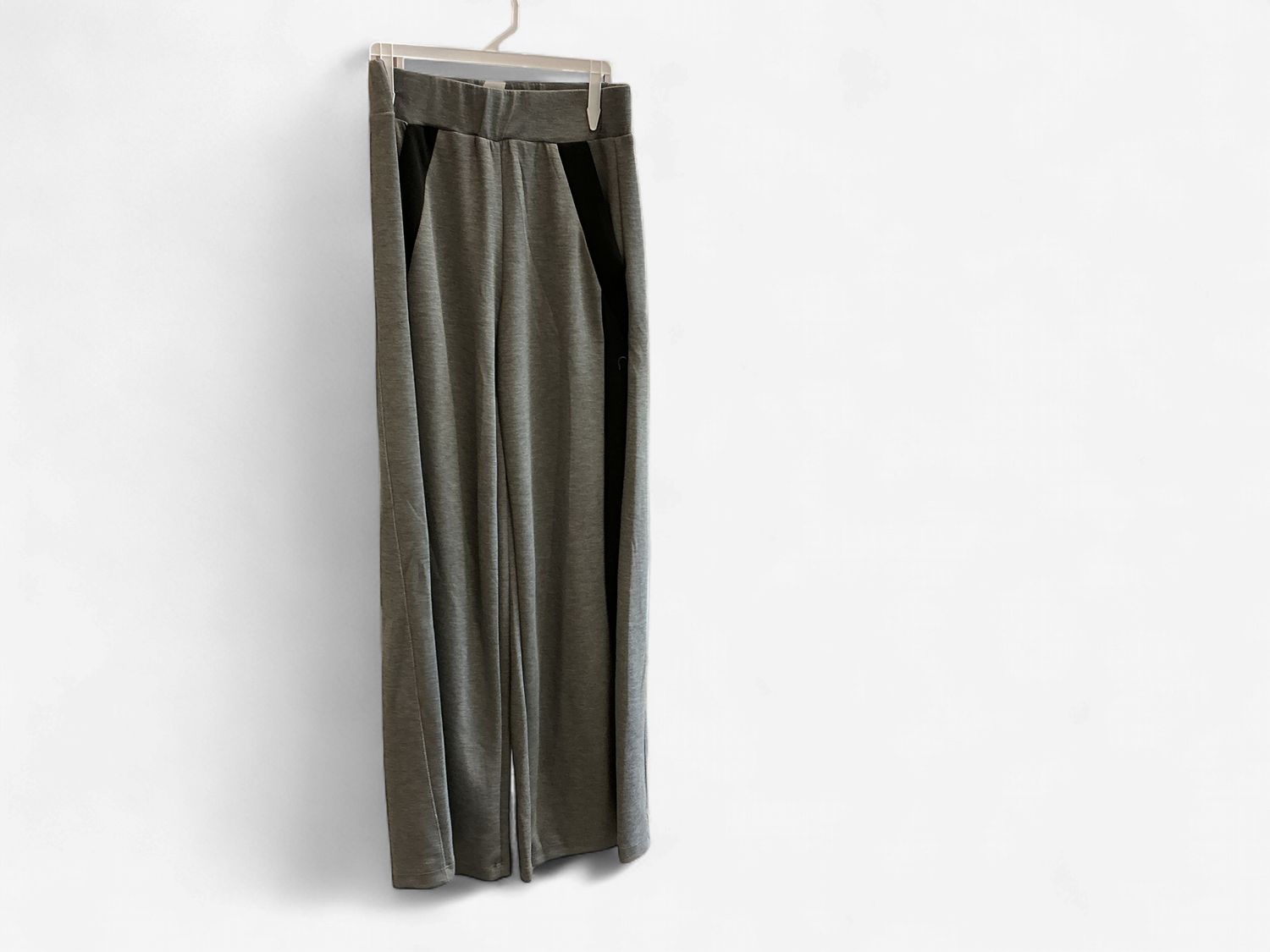 Color Block Scuba Pants