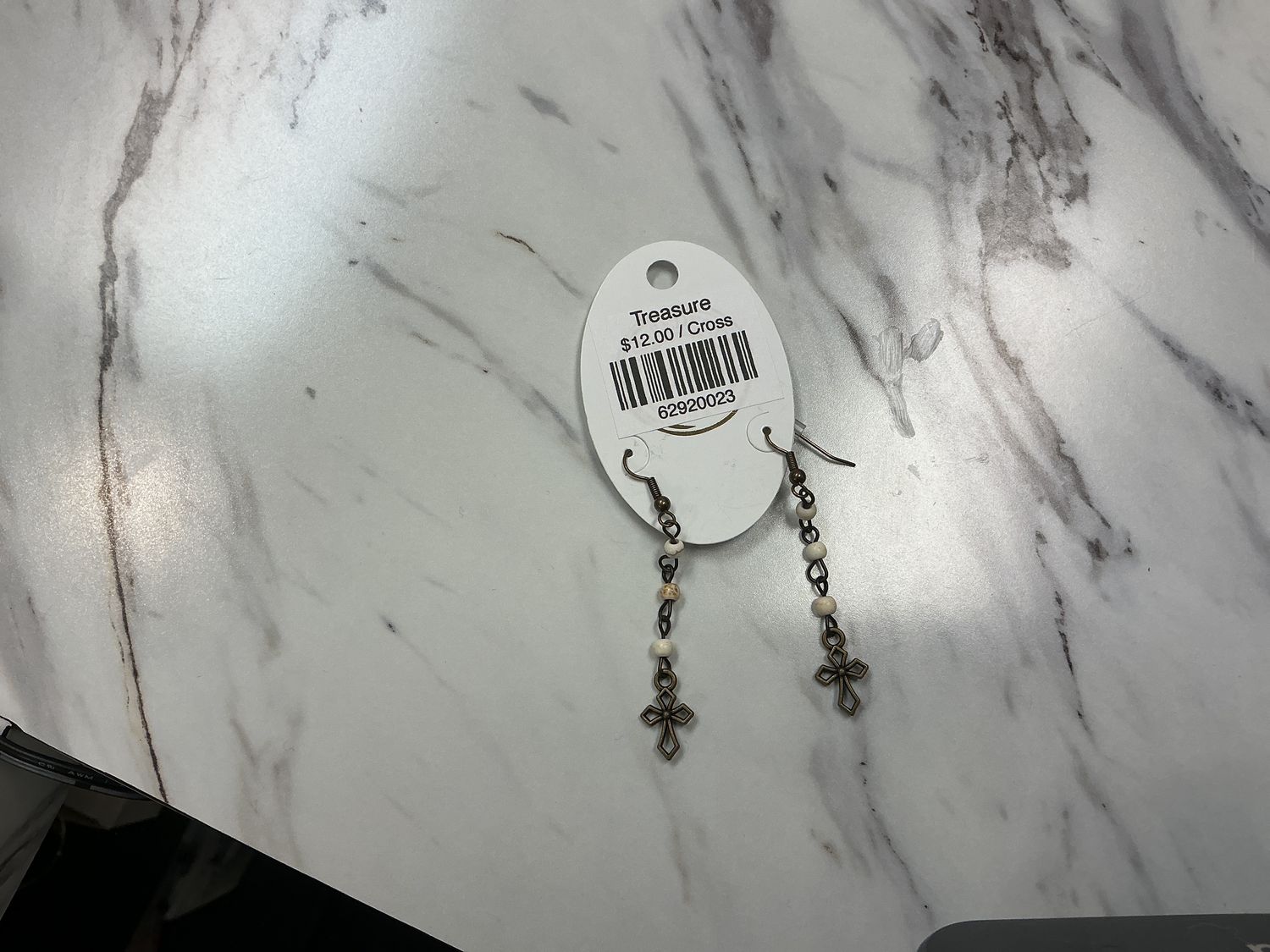 Treasure earrings, Colour: Cross