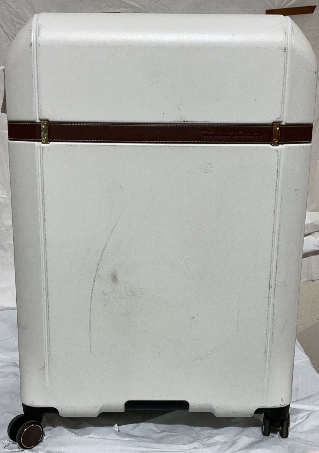 Samsonite Vintage Style Hard Shell Suitcase – White – 4 Spinner Wheels