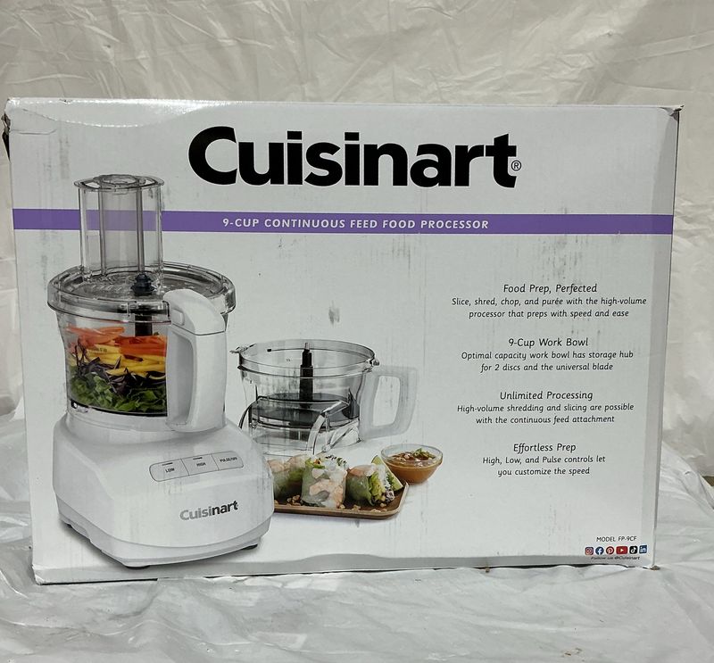 Cuisinart 9-Cup Continuous Feed Food Processor – White like new