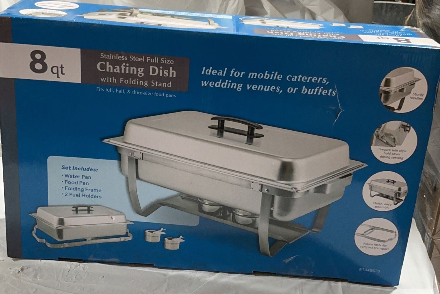 8 Qt Stainless Steel Chafing Dish Buffet Set w/ Folding Stand like new