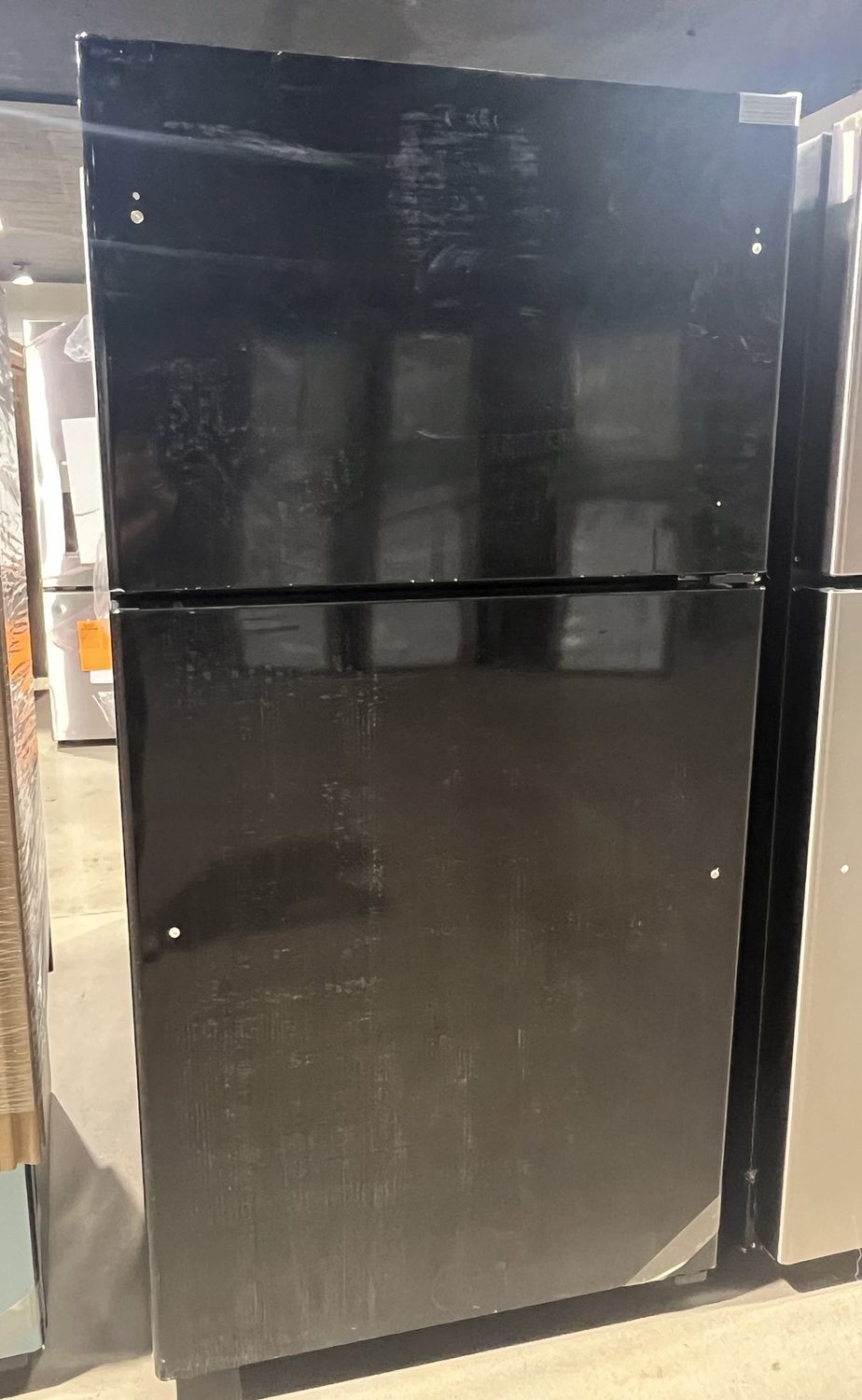 GE 21.9 Cu Ft Garage Ready Top-Freezer Refrigerator – Black