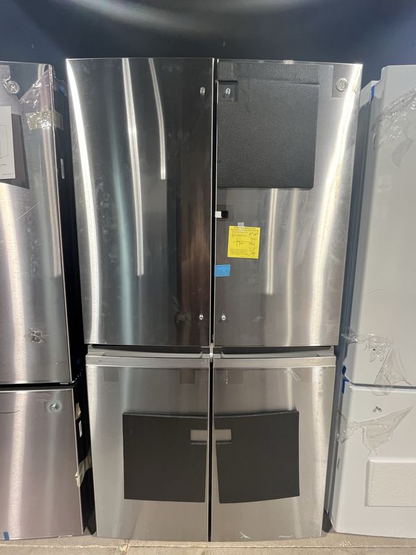 GE Profile 28.4 Cu Ft Quad-Door Refrigerator w/ AutoFill Pitcher &amp; Door-In-Door – Stainless