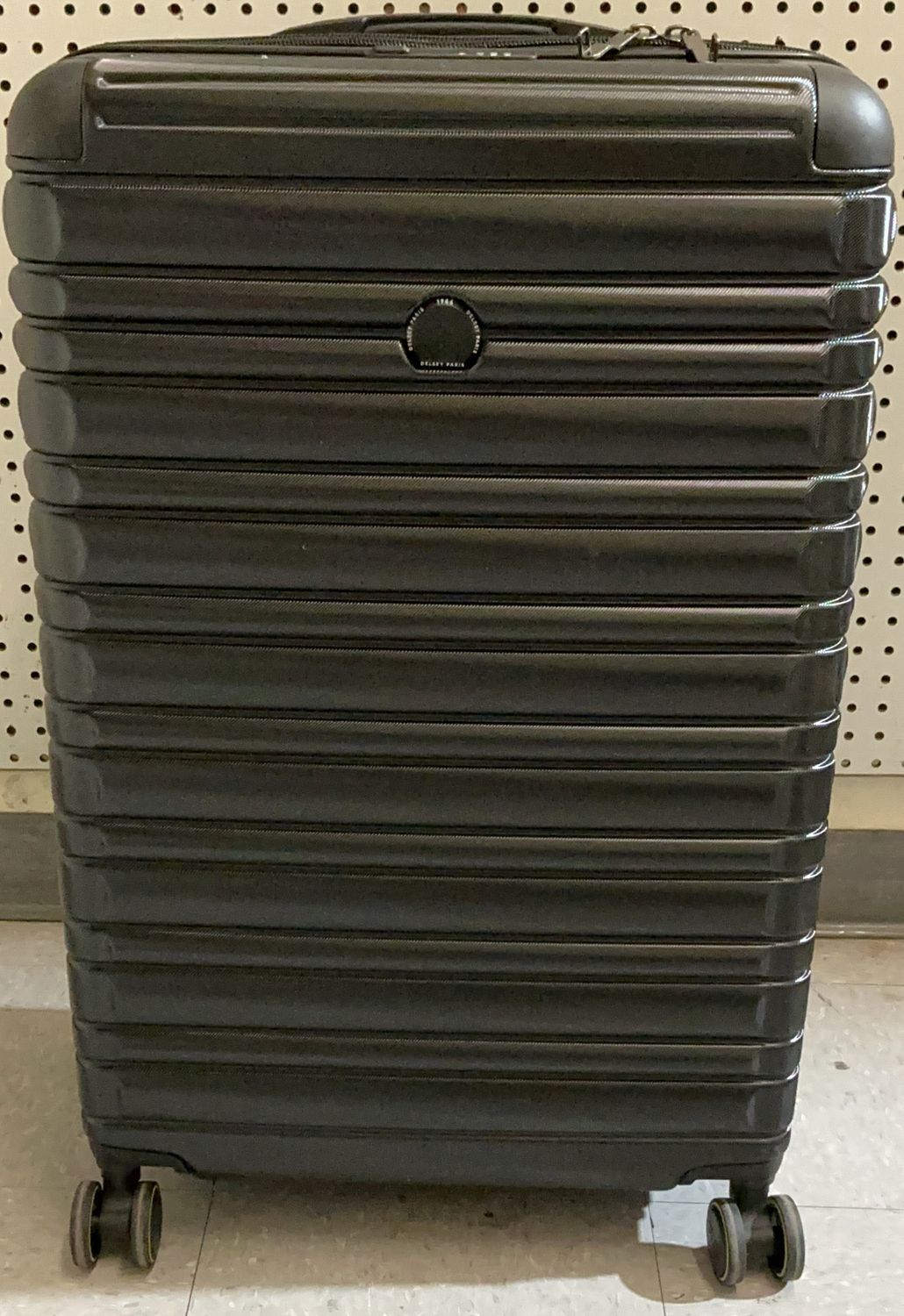 Delsey Paris Hardside Spinner Carry-On Luggage – Black – like new,