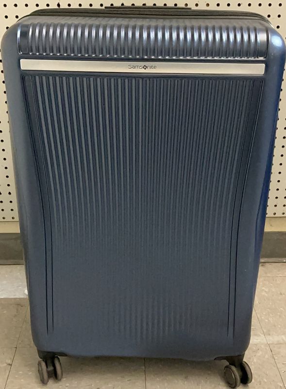 Samsonite Hardside Spinner Carry-On Luggage – Navy Blue – like new,