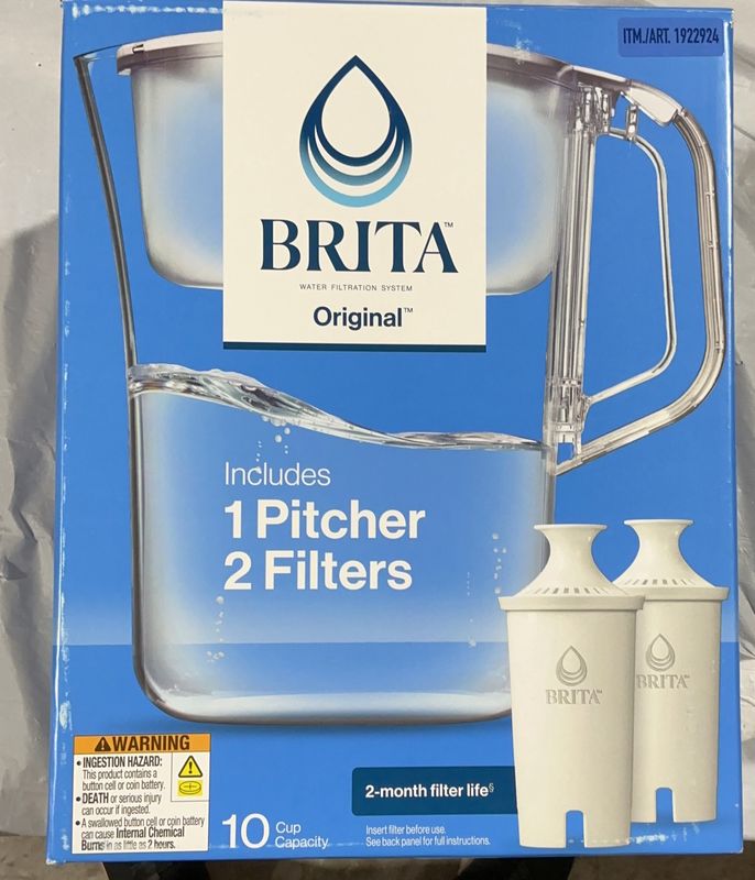 Brita 10-Cup Water Filter Pitcher w/ 2 Filters used good condition 100139